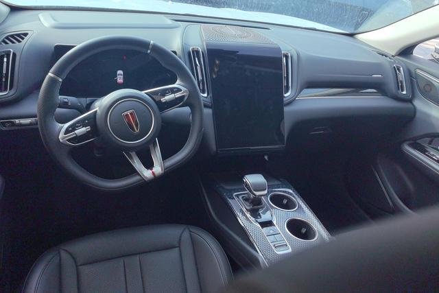 HongQi HS3 2024 car image #15