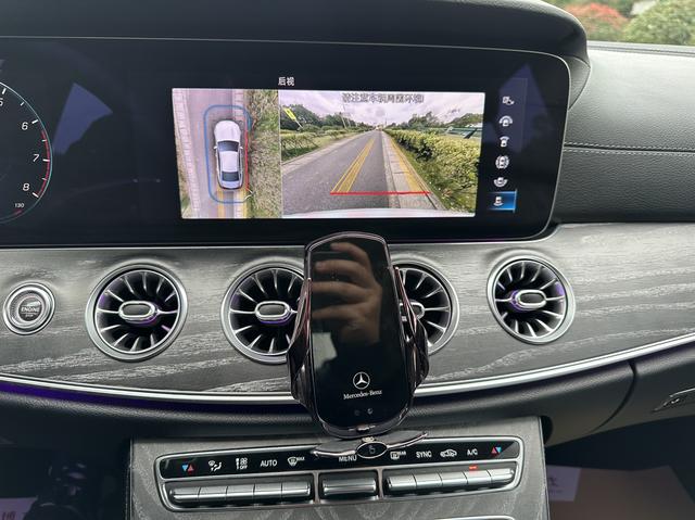 Mercedes-Benz CLS Class 2022 car image #15