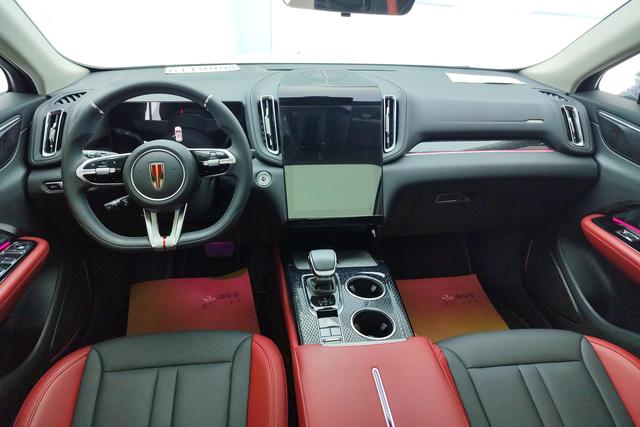 HongQi HS3 2024 #15 HongQi HS3 2024 car image #15