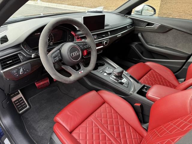 Audi S4 2019 car image #15