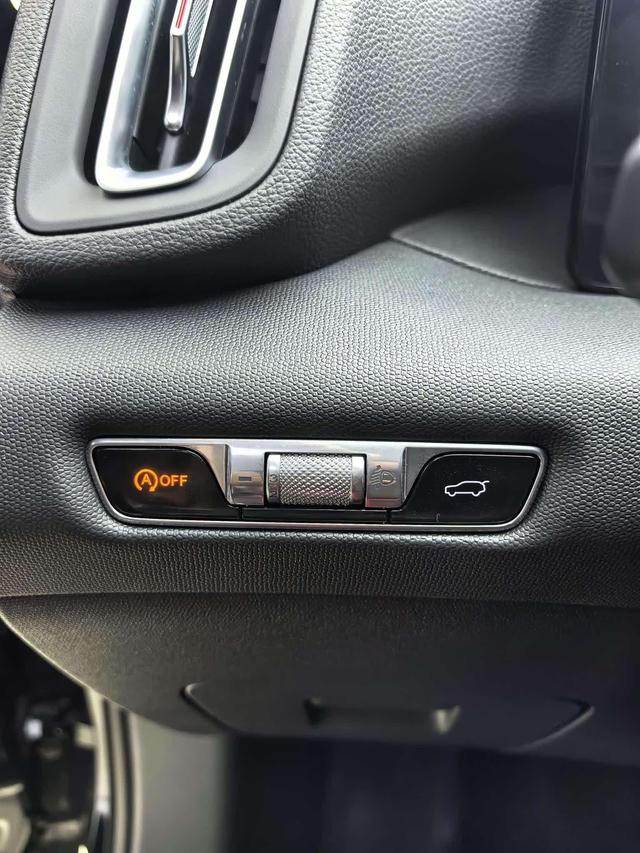 HongQi HS3 PHEV 2024 car image #15