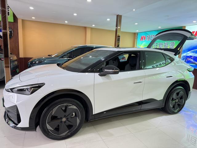 Volkswagen ID.UNYX 06 2024 image de voiture #15