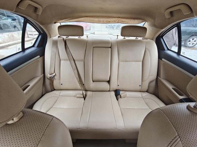 Great Wall V80 2013 car image #15