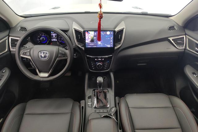 Changan CS75 PRO 2016 #15 Changan CS75 PRO 2016 immagine di auto #15