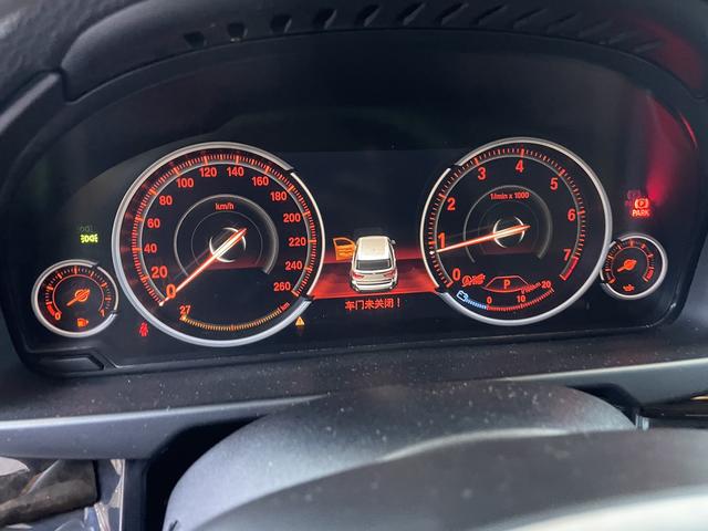 BMW M8 2016 car image #15