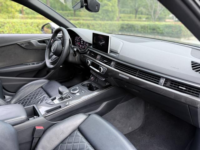 Audi S4 2019 صورة سيارة #15