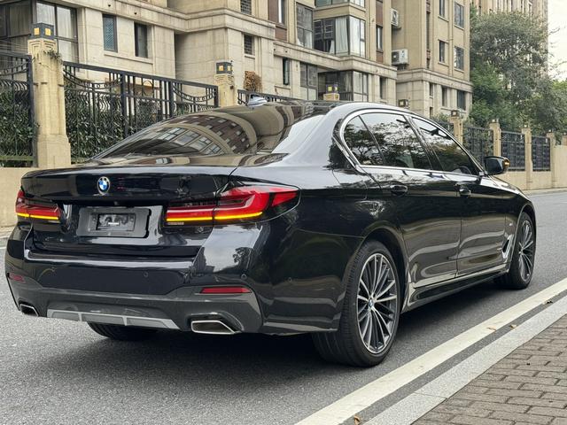 BMW M8 2021 #15 BMW M8 2021 car image #15