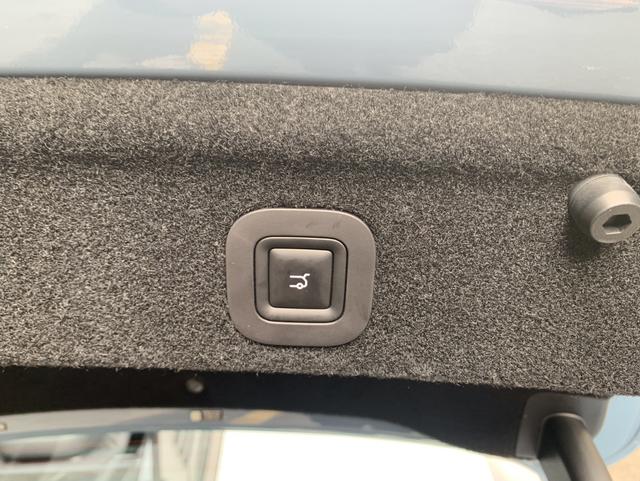 零跑汽车 零跑B01 2025 汽车图片 #15