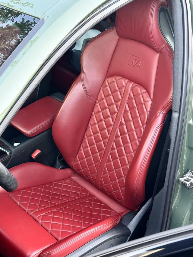 Audi S4 2023 car image #15