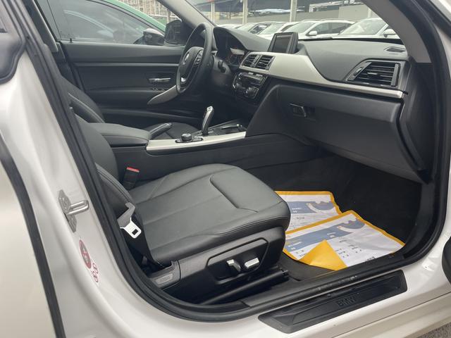 BMW i5 M60 2016 car image #15