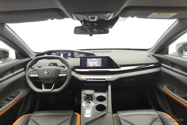 Changan BenBen i 2023 #15 Changan BenBen i 2023 car image #15