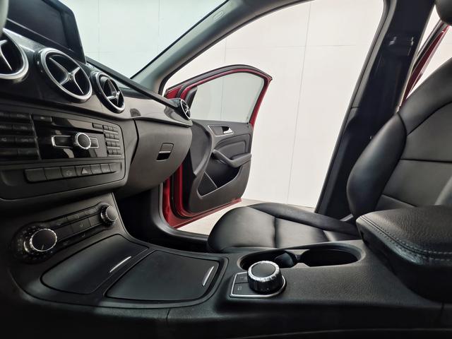 Mercedes-Benz SL Class 2013 car image #15