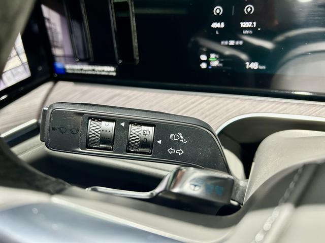 Denza N9 2025 car image #15