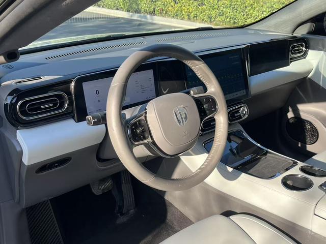 零跑汽车 零跑C01 2023 汽车图片 #15