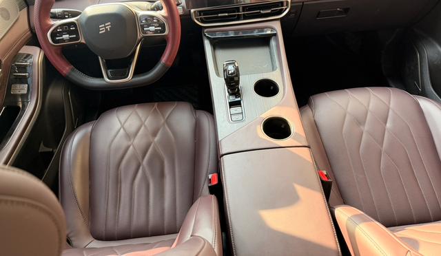 Jetour X90 PRO 2024 #15 Jetour X90 PRO 2024 immagine di auto #15