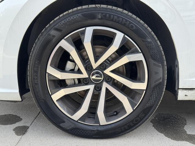 Jetta VA7 2025 car image #15