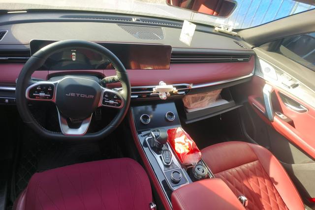 Jetour X70 PRO 2024 car image #15