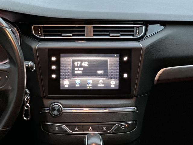 Peugeot 408 2015 #15 Peugeot 408 2015 car image #15