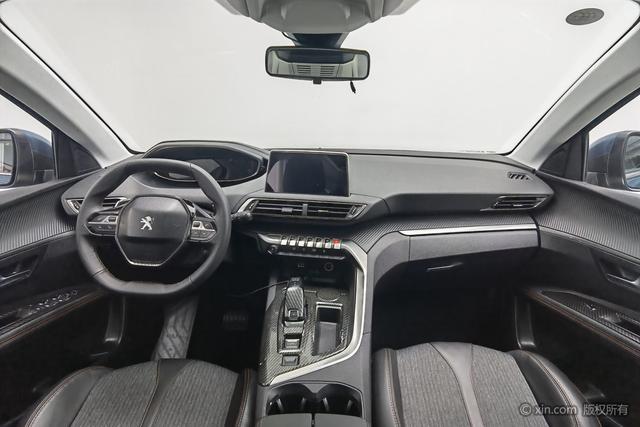 Peugeot 5008 2017 car image #15