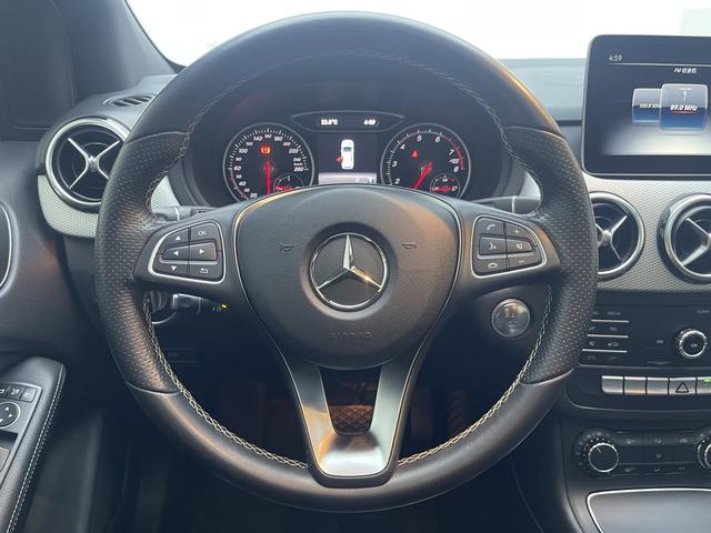 Mercedes-Benz B Class 2019 car image #15