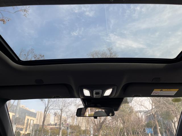 Changan UNI-V iDD 2024 car image #15