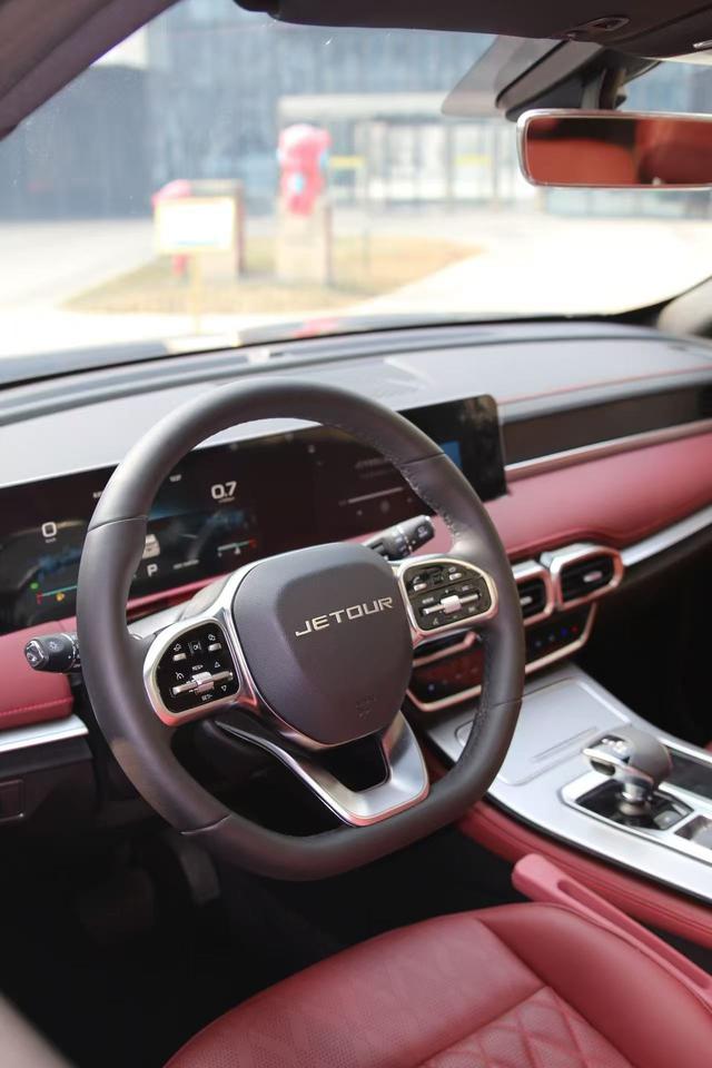 Jetour X70 PLUS 2025 immagine di auto #15