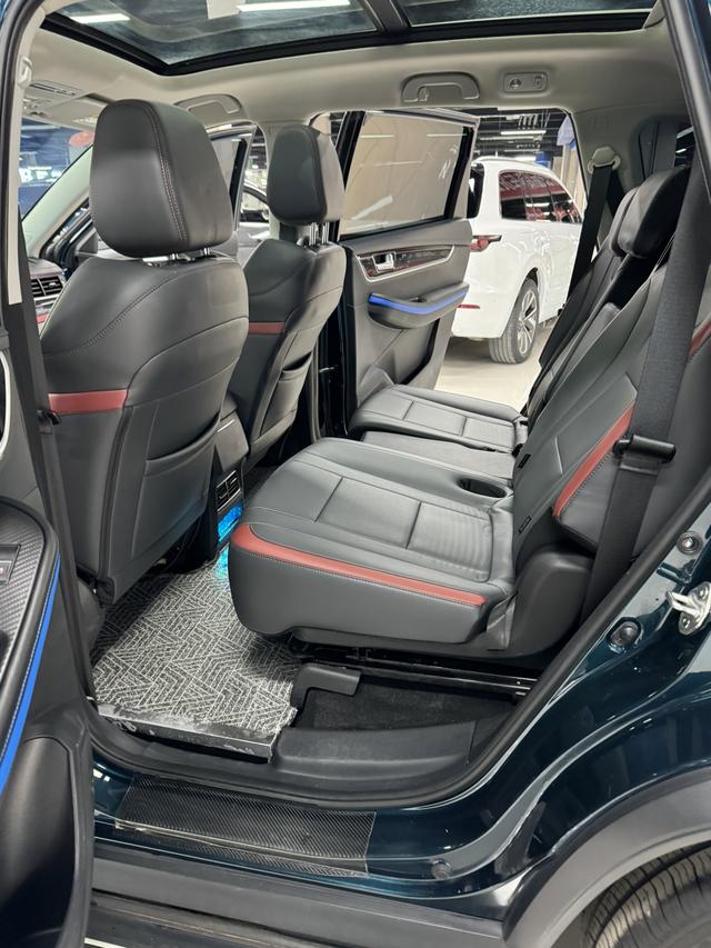 Forthing T5 L 2022 صورة سيارة #15