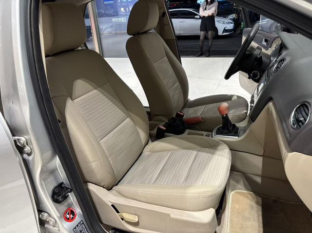 Ford Focus 2013 car image #15