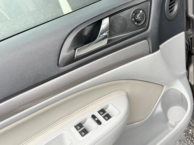 斯柯达 明锐 2010 汽车图片 #15