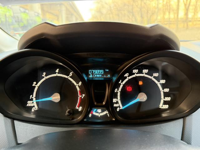 Ford Fiesta 2014 car image #15