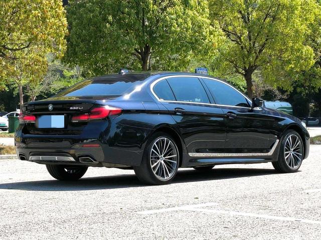 BMW 5 Series 2022 #15 BMW 5 Series 2022 car image #15