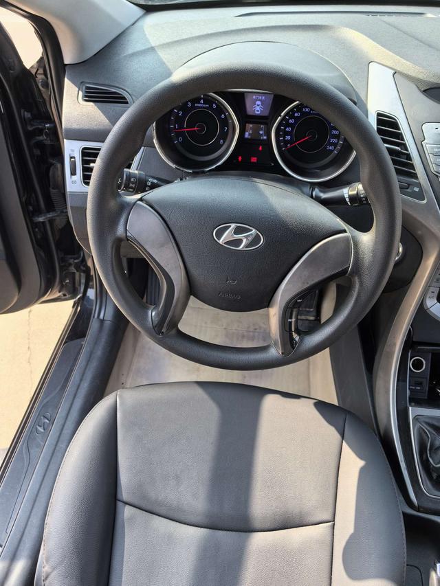 Hyundai Elantra MD 2013 #15 Hyundai Elantra MD 2013 car image #15