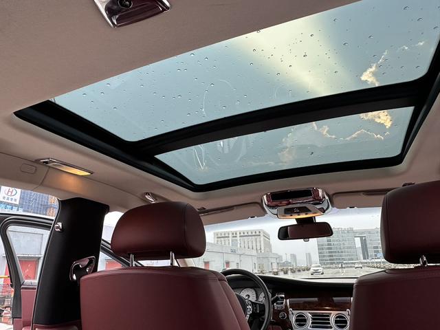 Rolls-Royce Ghost 2015 car image #15