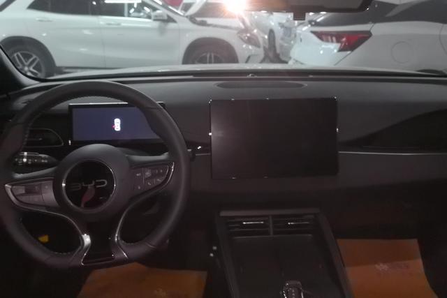 BYD Seal 06 New Energy 2024 car image #15