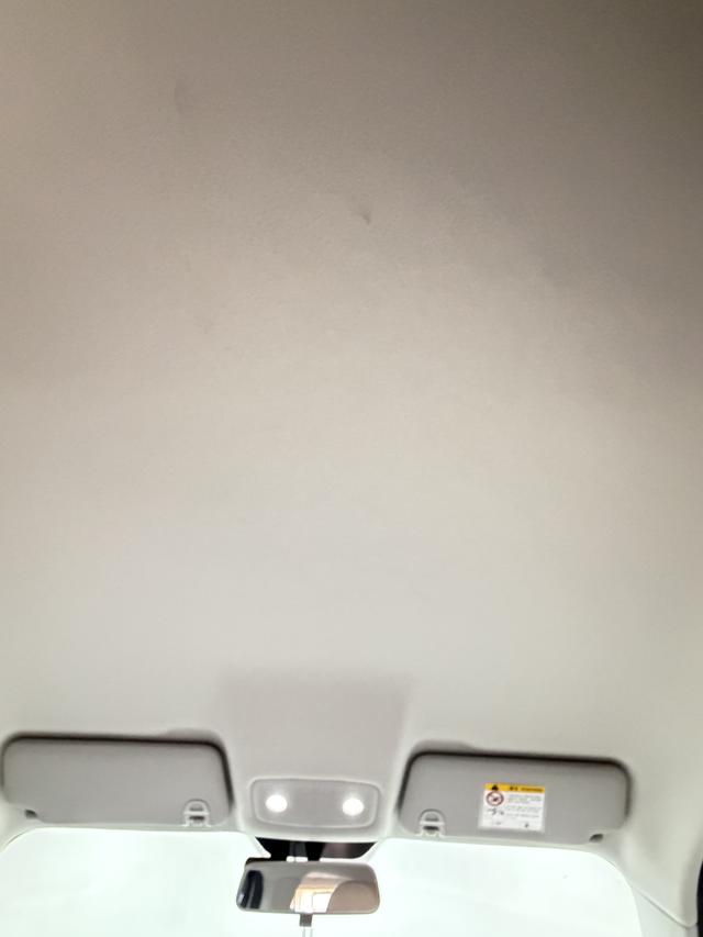 零跑汽车 零跑T03 2024 汽车图片 #15