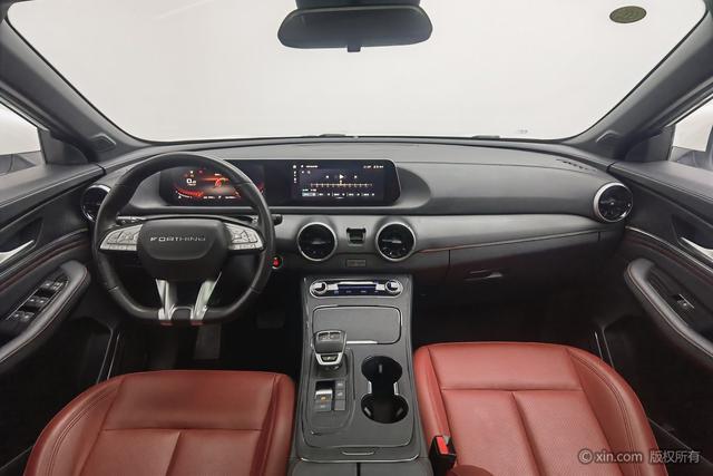 Forthing T5 EVO 2022 imagen de coche #15