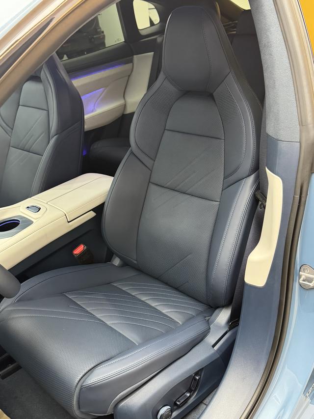 极氪 极氪001 2025 汽车图片 #15