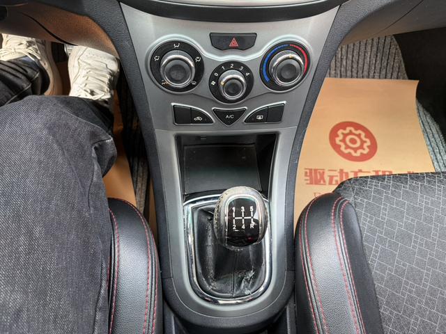 凯翼 凯翼C3R 2015 汽车图片 #15