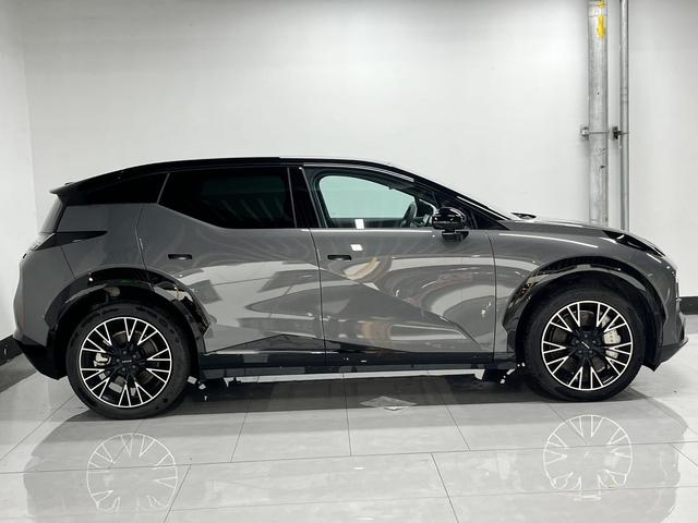 极氪 极氪X 2024 汽车图片 #15