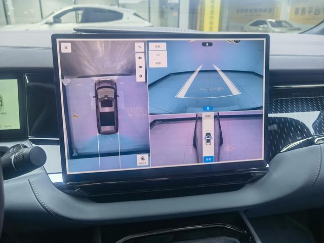 极氪 极氪009 2025 汽车图片 #15