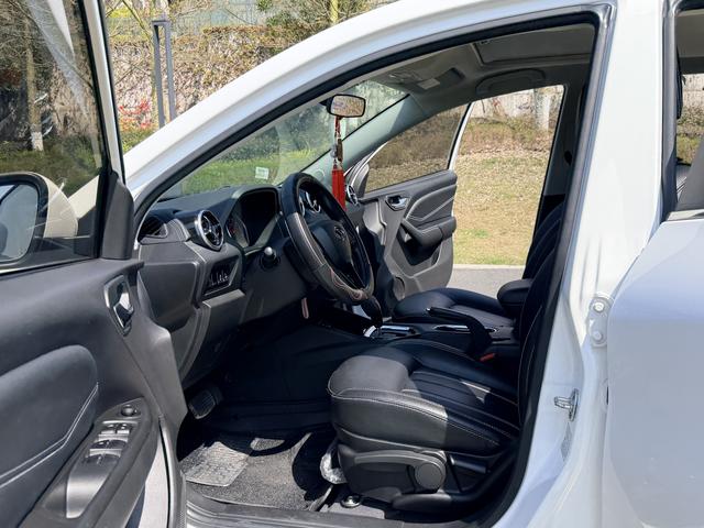 Soueast DX3 2020 car image #15