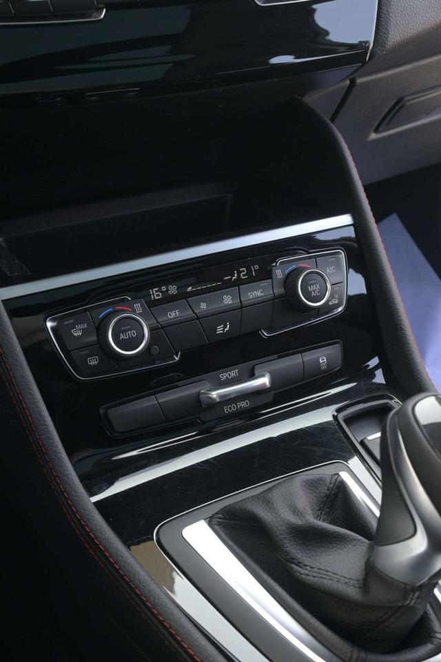 BMW 2 Series Gran Tourer 2016 car image #15