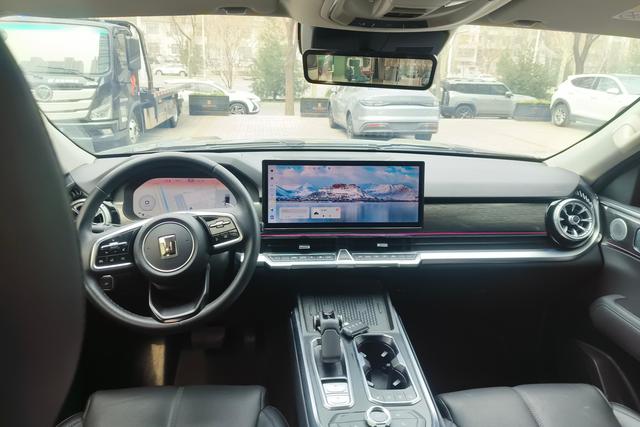 Tank 400 New Energy 2024 изображение автомобиля #15