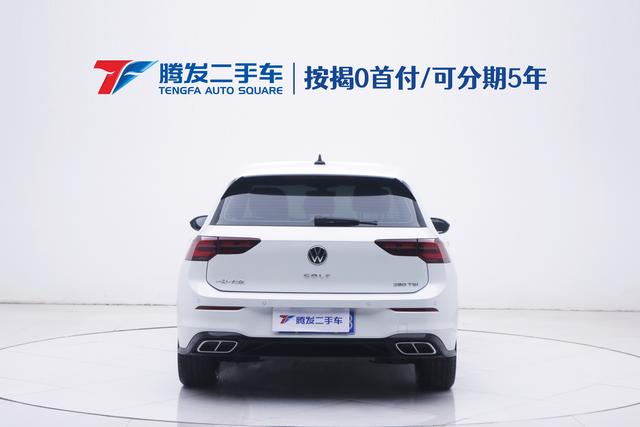 Volkswagen Golf 2023 car image #15