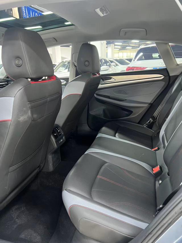 Volkswagen Lamando 2022 immagine di auto #15