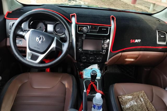 Forthing SX6 2017 car image #15