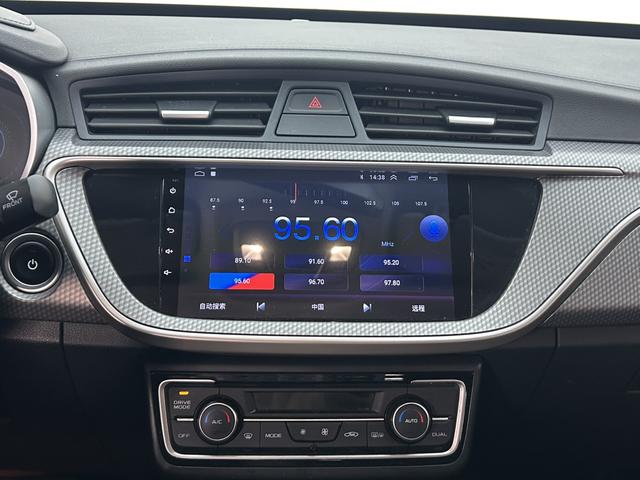 睿蓝汽车 枫叶60s 2022 汽车图片 #15