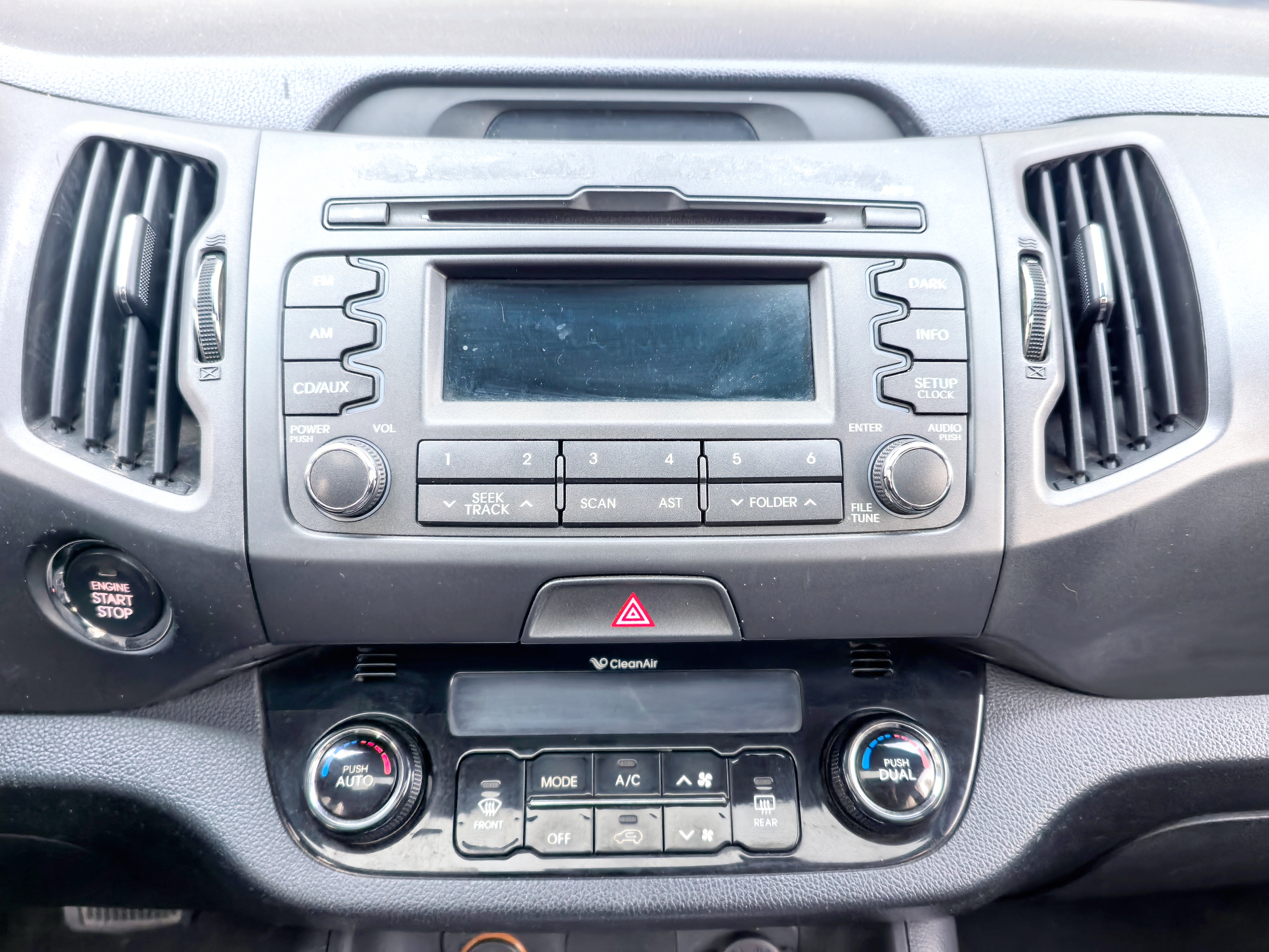 起亚 智跑 2013 汽车图片 #15