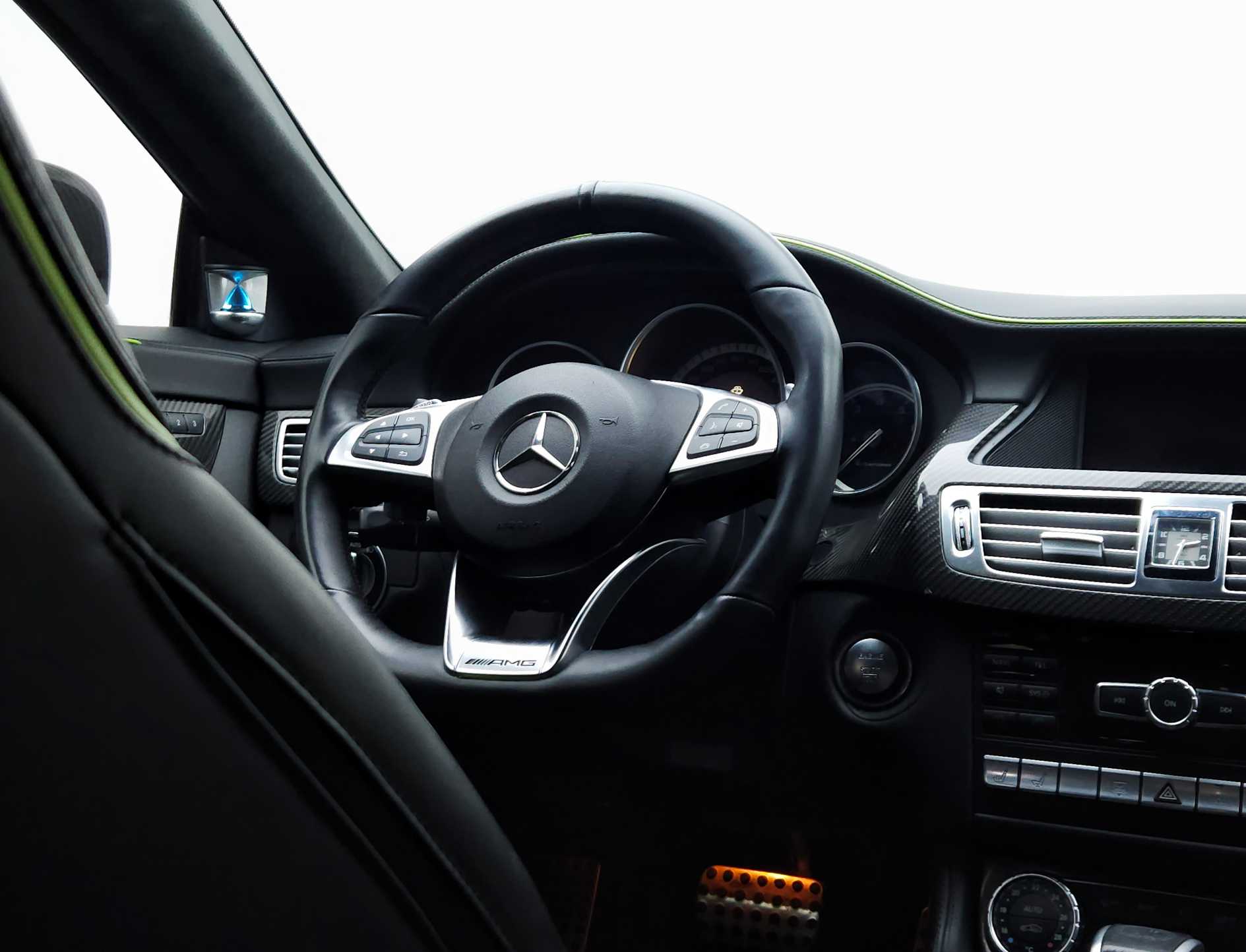 Mercedes-Benz CLS AMG 2012 #15 Mercedes-Benz CLS AMG 2012 car image #15