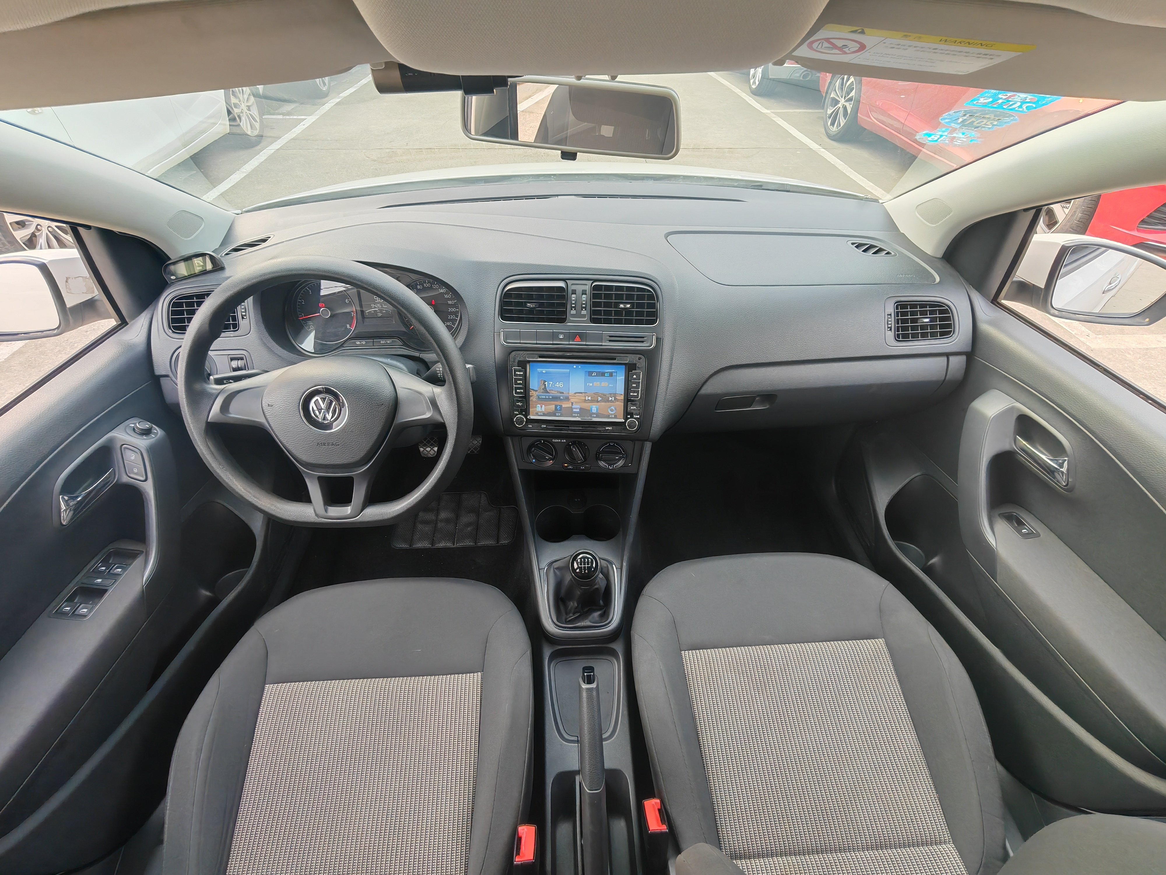 Volkswagen Polo 2016 car image #15
